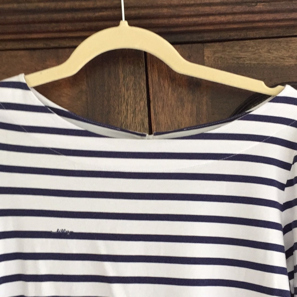 Lilly Pulitzer navy blue/white stripe 3/4 sleeve - Picture 3 of 5